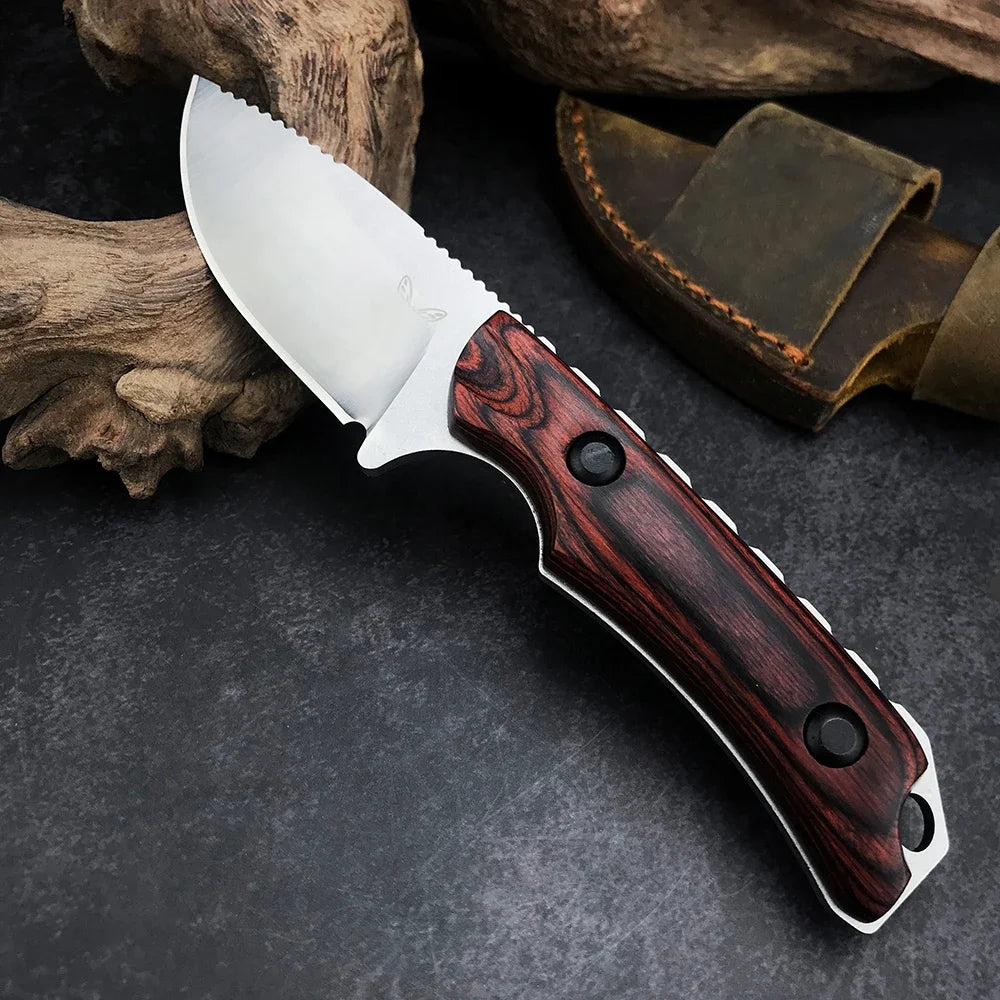 BM 15002 Hunt Saddle Mountain Skinner Fixed Knife CPM-S30V Steel Blade Hiking Survival Rescue Tactical Knife Wooden Handle