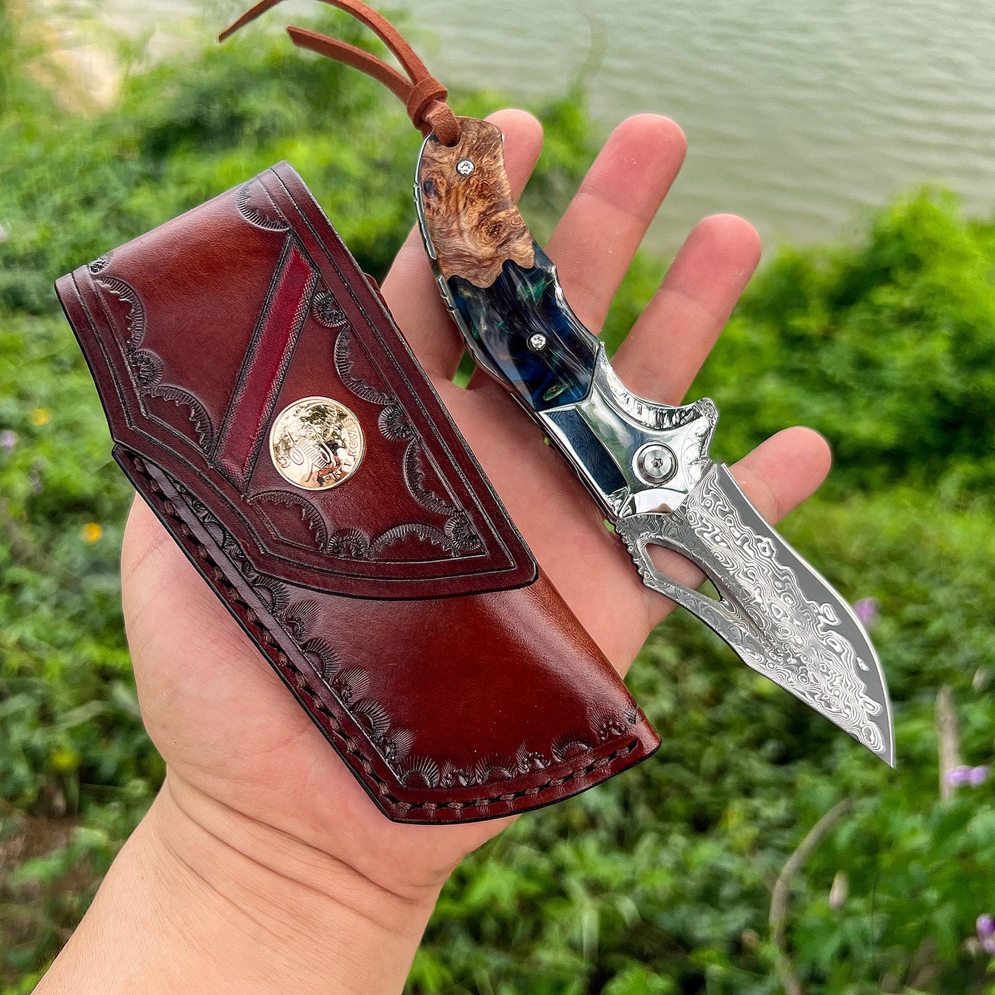 FORESAIL Handmade folding Knife Japan VG 10 Damascus Steel Pocket Knife Field Survival Outdoor Camping Fishing EDC Tool Knife