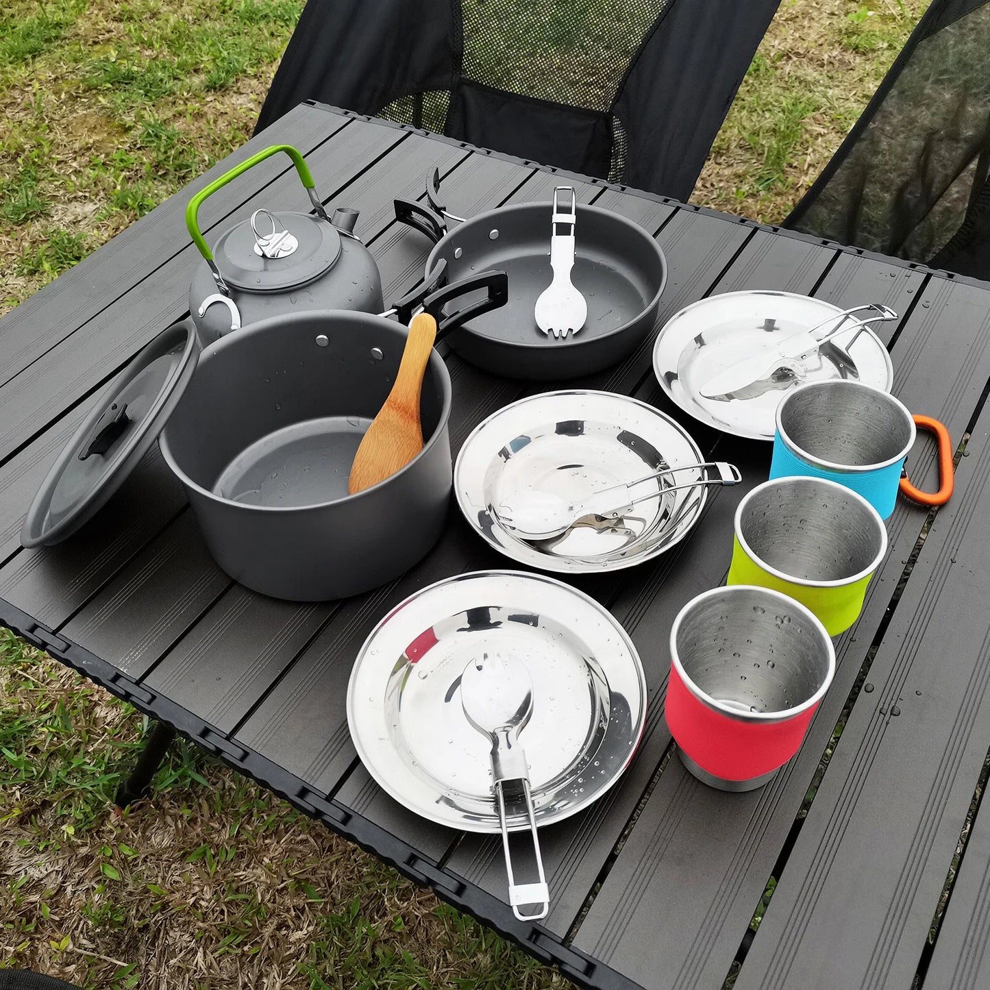 TOMSHOO Outdoors Camping Pot Set Portable Aluminum Cookware Kit