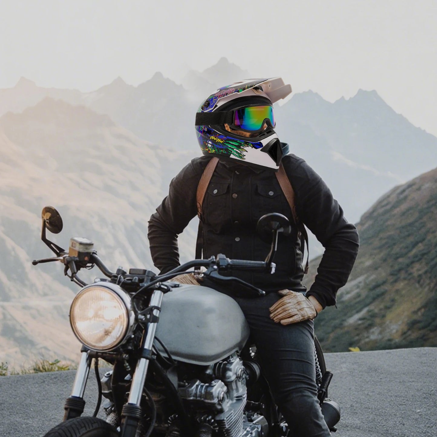 Well Vented Unisex Motocross Helmet DOT Certified For Off Road Riding