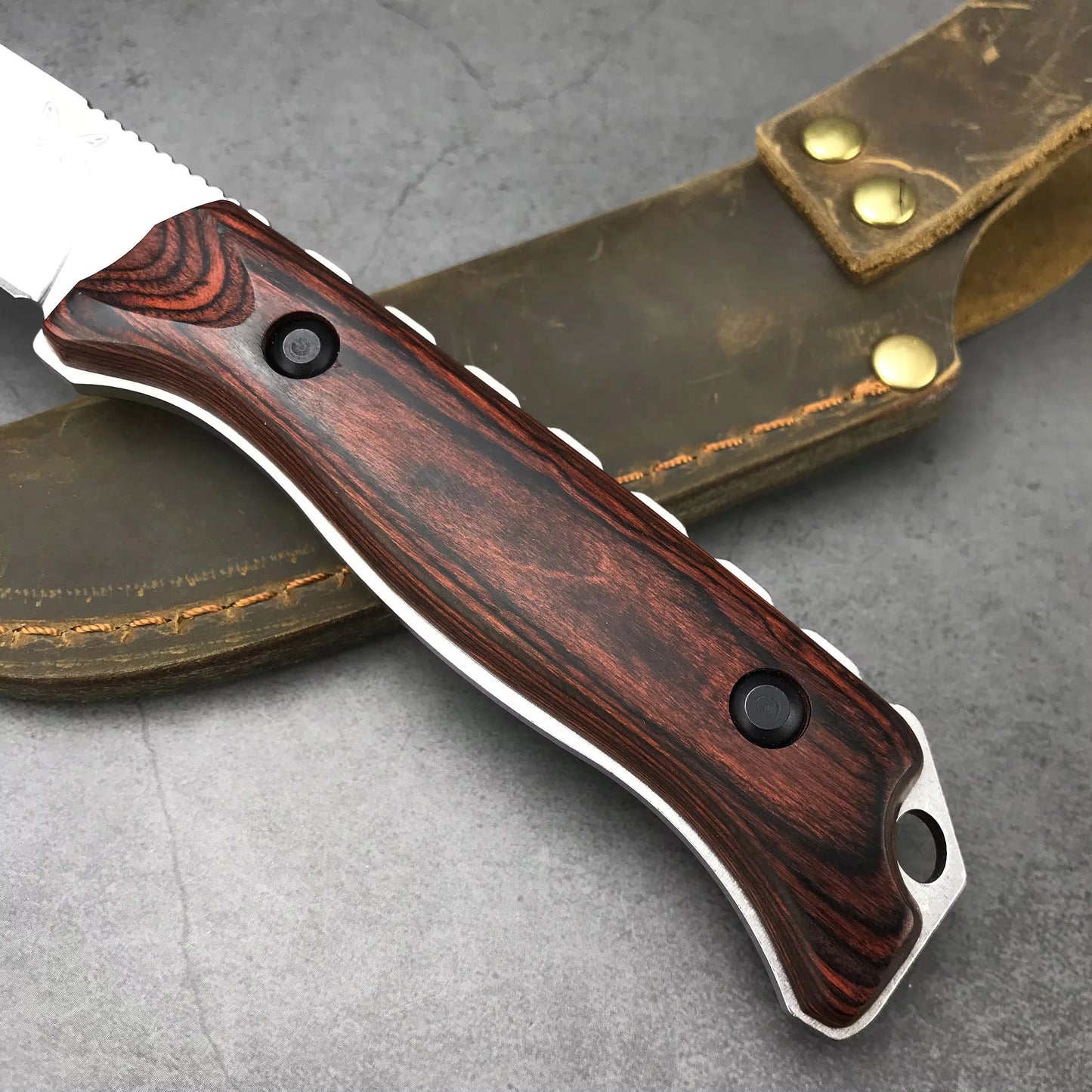 BM 15002 Hunt Saddle Mountain Skinner Fixed Knife CPM-S30V Steel Blade Hiking Survival Rescue Tactical Knife Wooden Handle